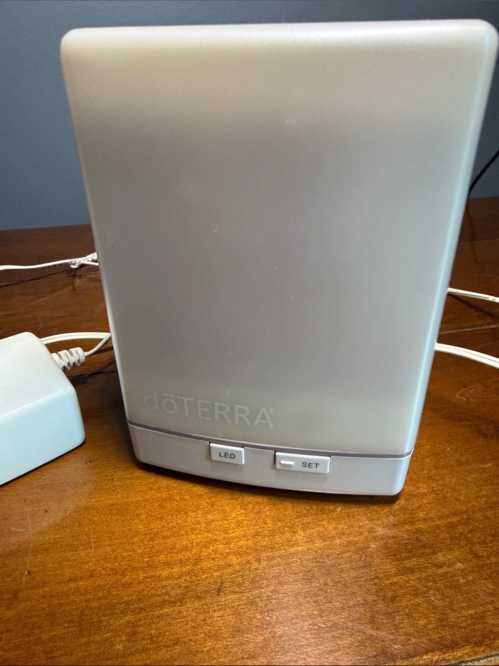 Doterra White LED Aroma Diffuser with Simple Controls